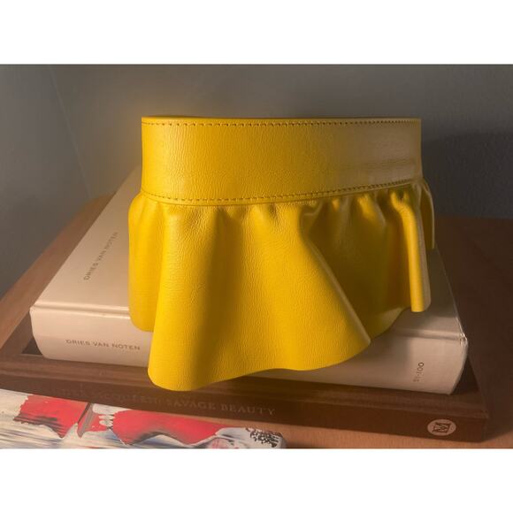 Max Mara Yellow Leather Ruffle Belt F/W 2019 Made in Italy ~ Sz S ~ Pristine! - Picture 7 of 9
